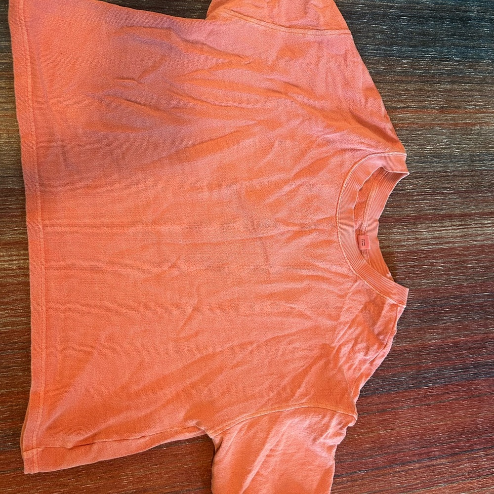 Old Navy Coral Crew Neck Tee and shorts